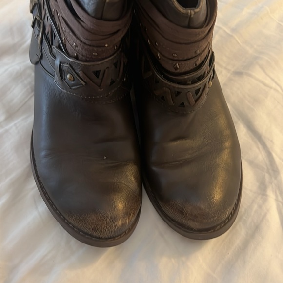 Not Rated Naoni taupe/brown western bootie size 8 - Picture 3 of 7